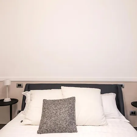 The Rent - In Testaccio District * Rzym